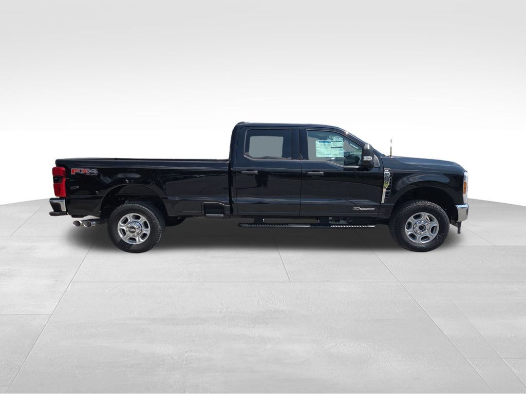2025 Ford F-250 Super Duty XLT