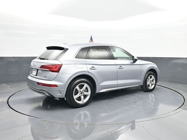 2023 Audi Q5 quattro Premium 40 TFSI
