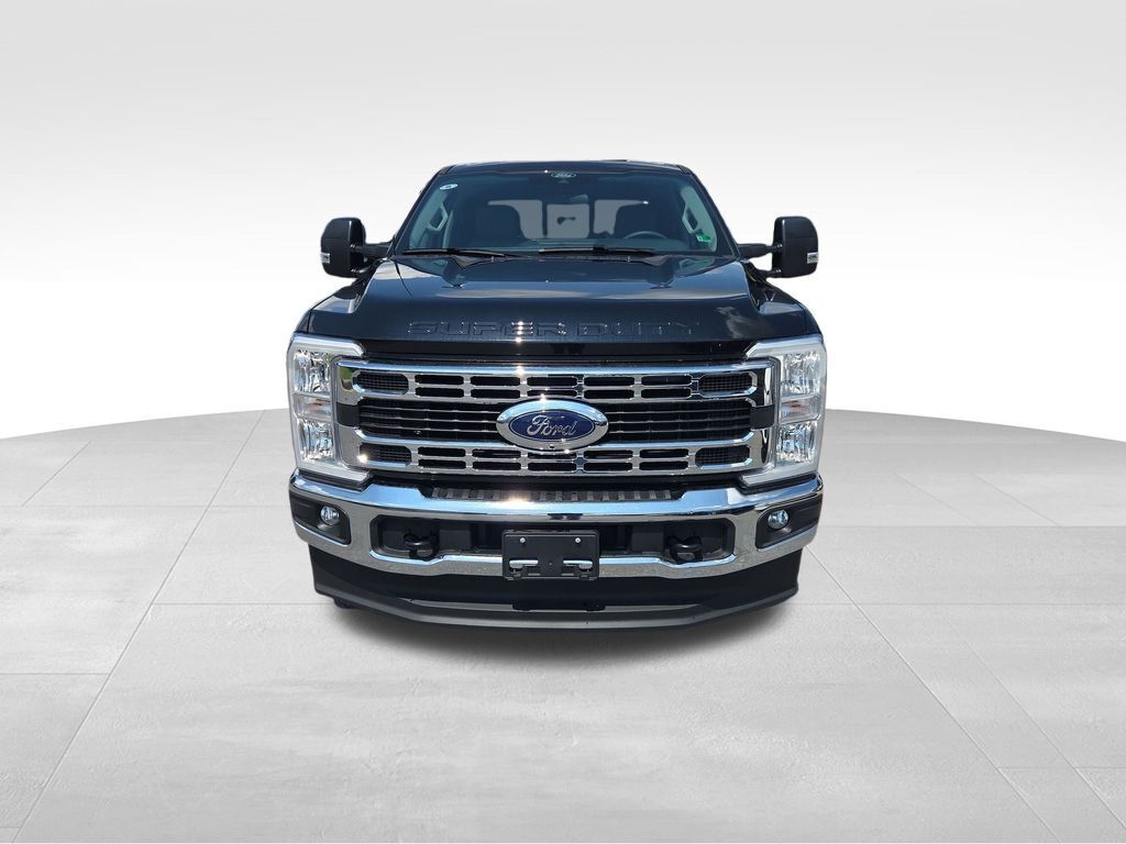 2025 Ford F-250 Super Duty XLT