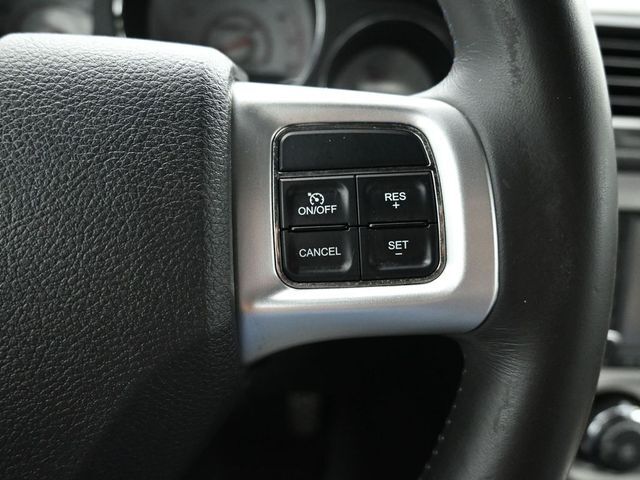2011 Dodge Challenger SRT8 392