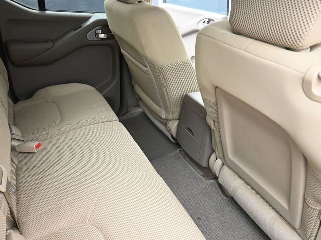 2011 Nissan Frontier SV V6
