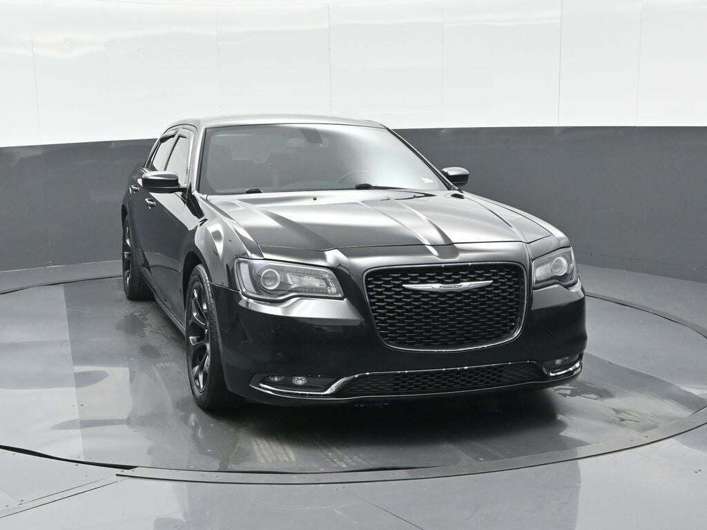 2019 Chrysler 300 S