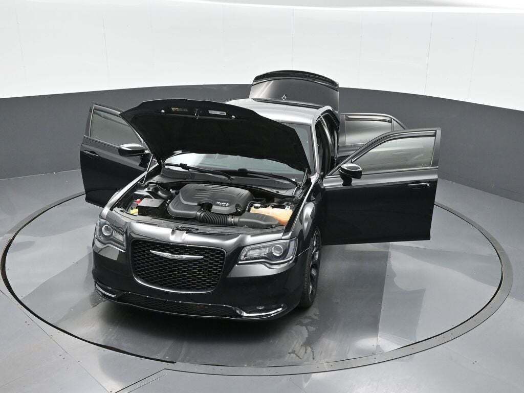 2019 Chrysler 300 S