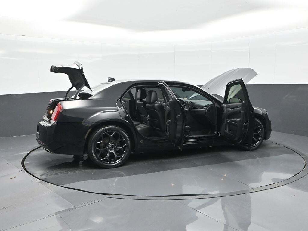 2019 Chrysler 300 S