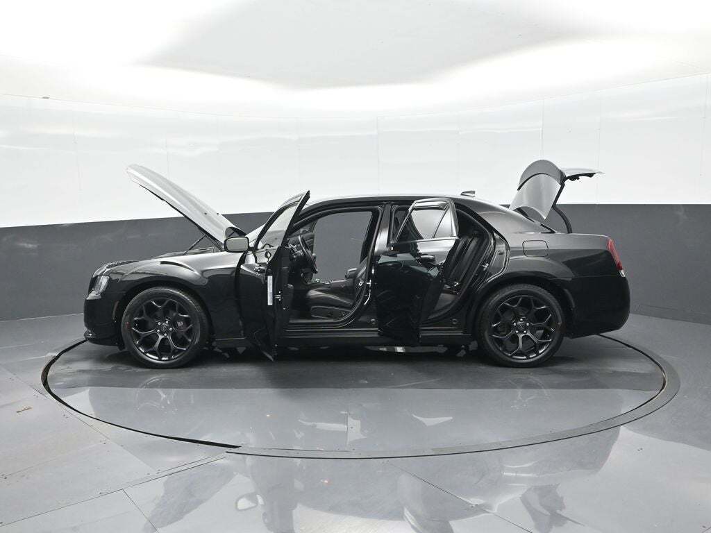 2019 Chrysler 300 S