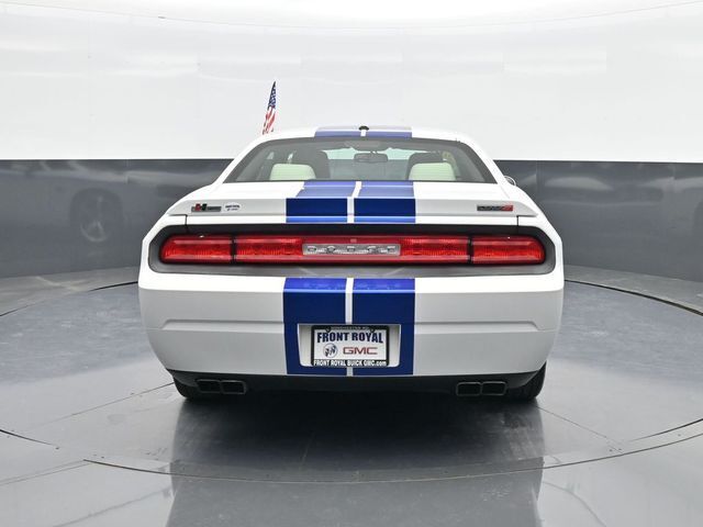 2011 Dodge Challenger SRT8 392