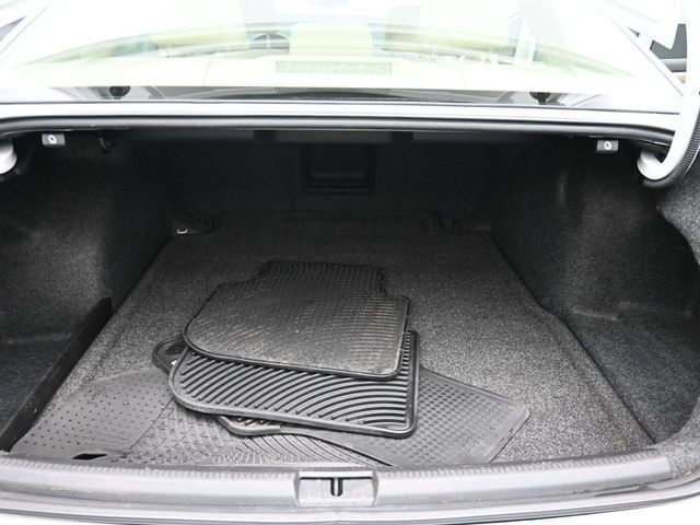 2016 Volkswagen Passat 1.8T SEL Premium