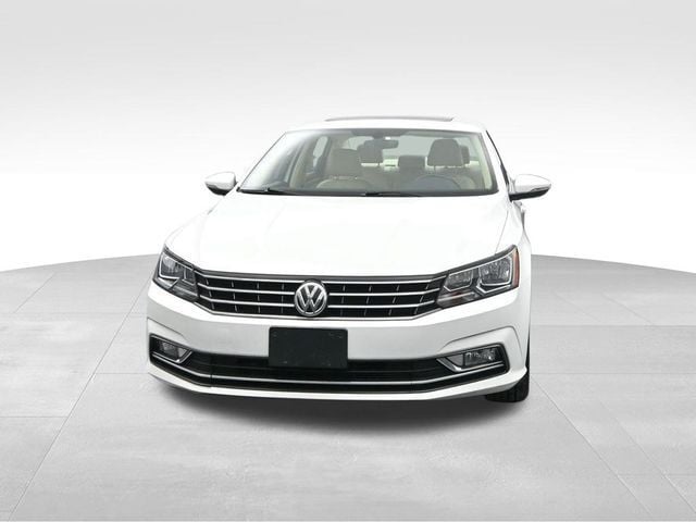 2016 Volkswagen Passat 1.8T SEL Premium