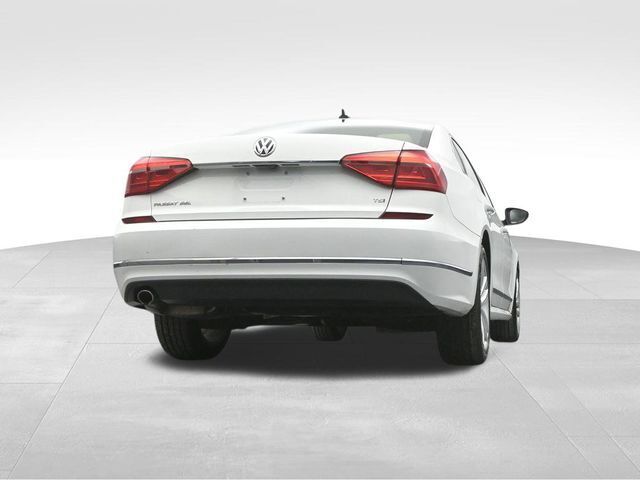 2016 Volkswagen Passat 1.8T SEL Premium