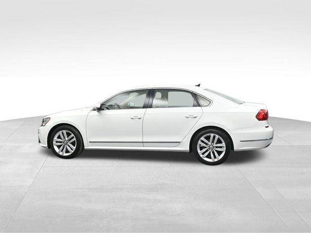 2016 Volkswagen Passat 1.8T SEL Premium