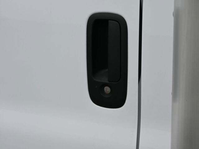 2023 GMC Savana 4500