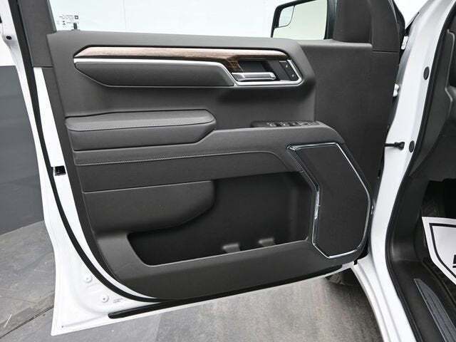 2025 GMC Sierra 1500 Elevation Standard