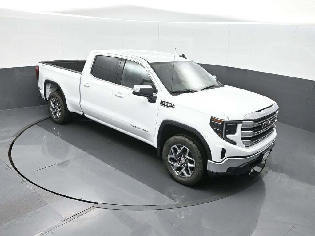 2025 GMC Sierra 1500 SLE