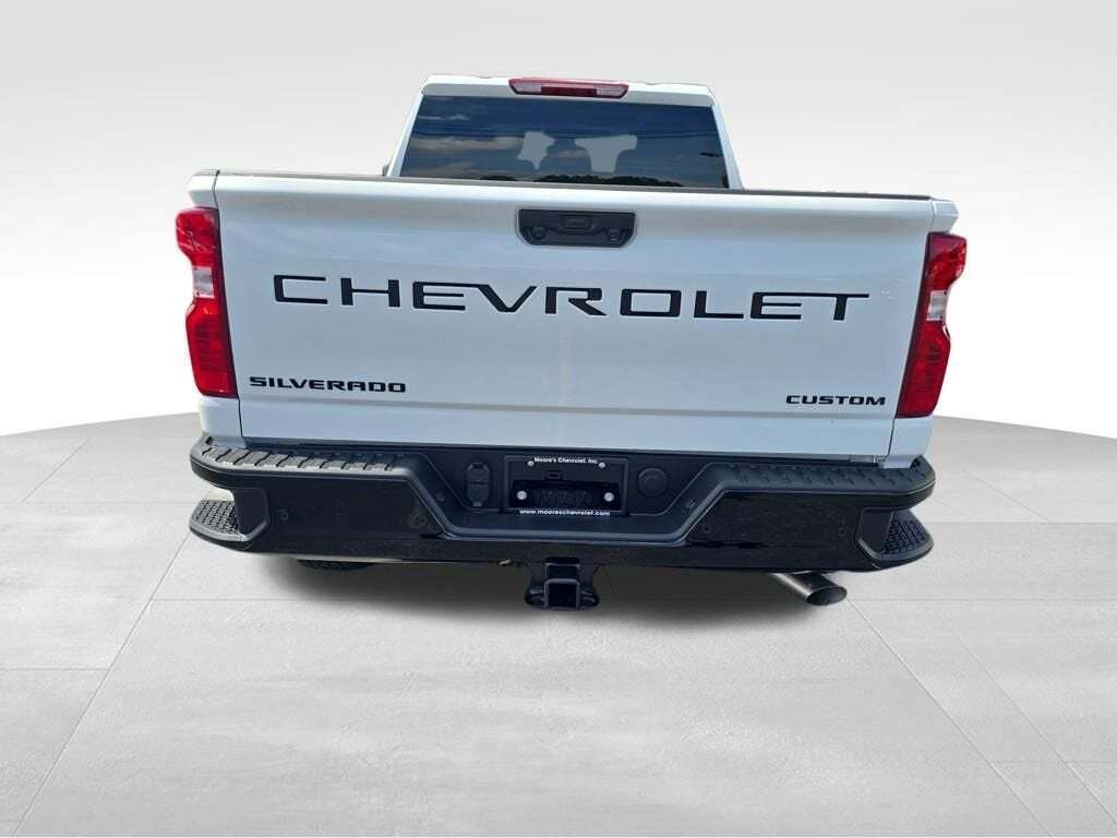 2025 Chevrolet Silverado 2500HD Custom
