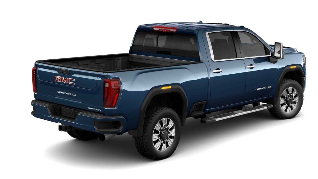 2025 GMC Sierra 2500HD Denali