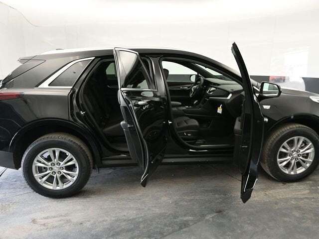 2025 Cadillac XT5 Luxury