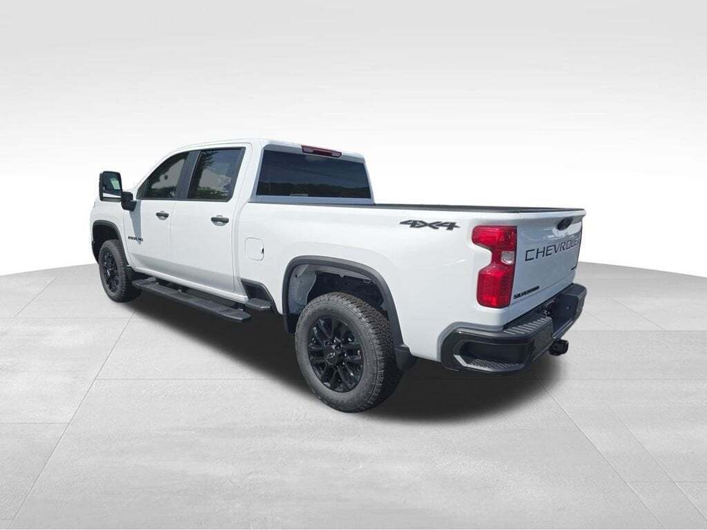 2025 Chevrolet Silverado 2500HD Custom