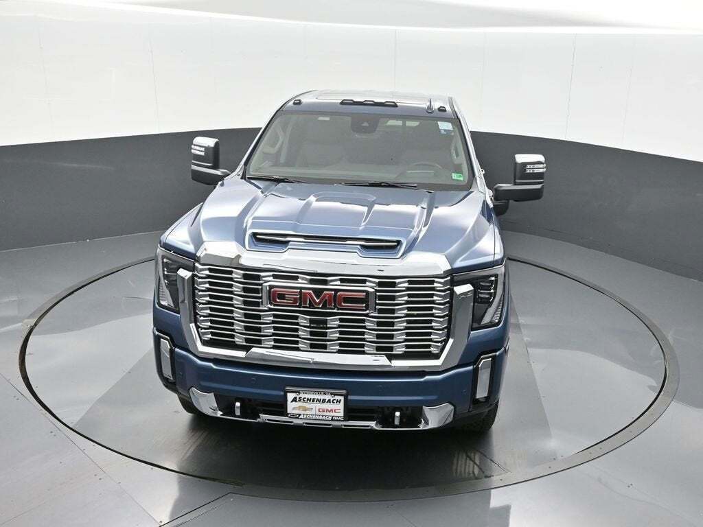2025 GMC Sierra 2500HD Denali