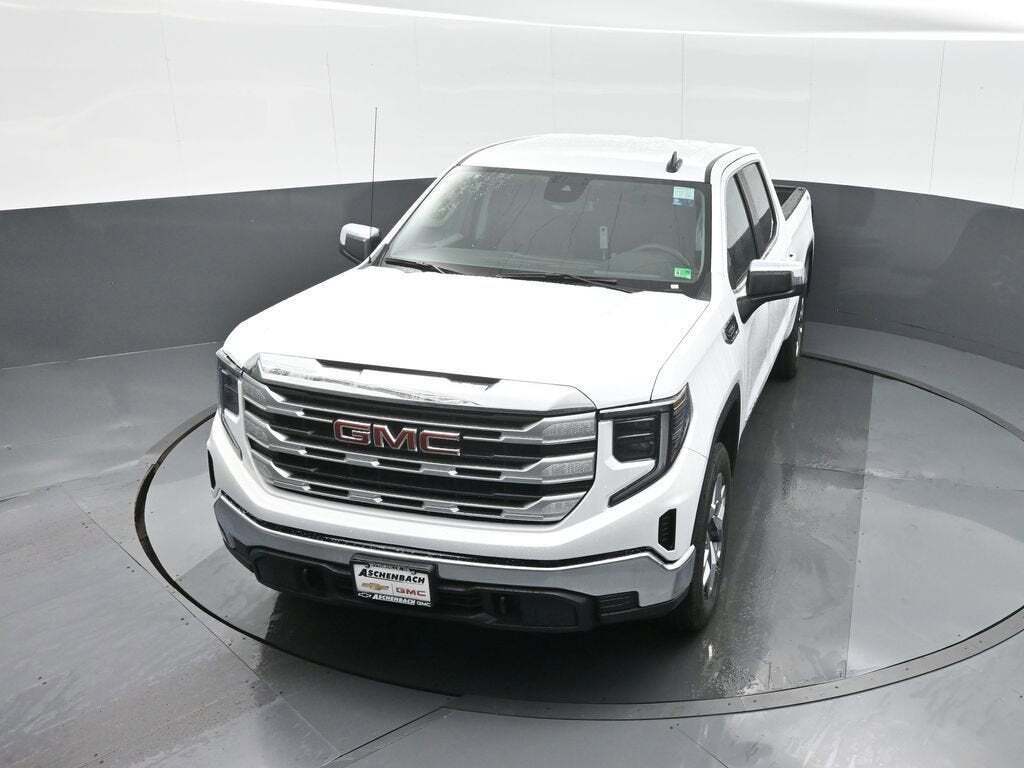 2025 GMC Sierra 1500 SLE