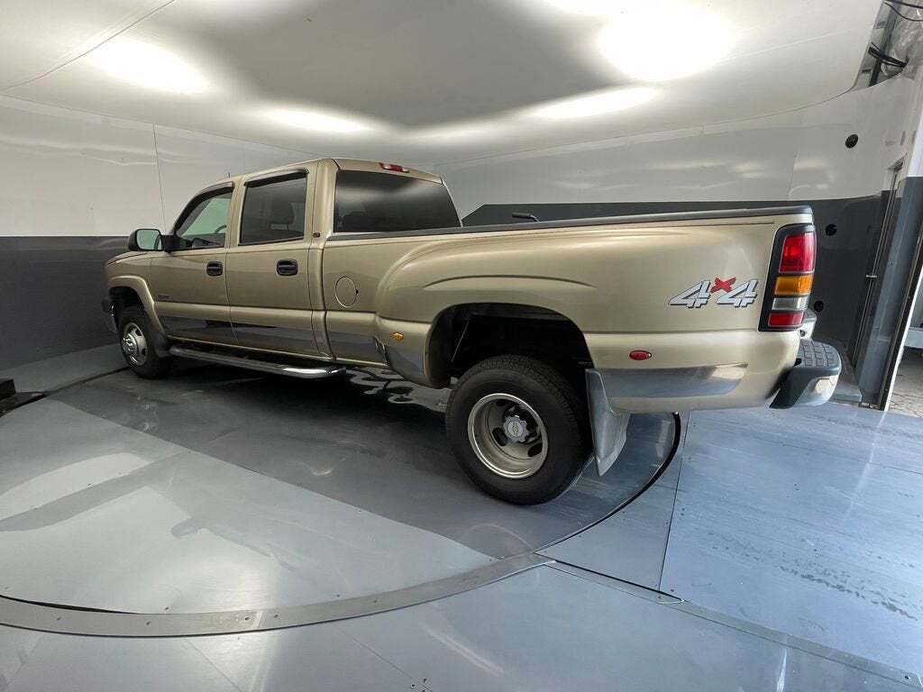 2005 Chevrolet Silverado 3500 LT