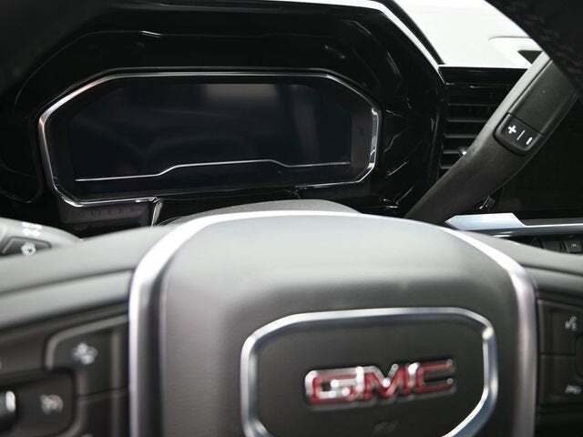 2025 GMC Sierra 1500 Elevation Standard