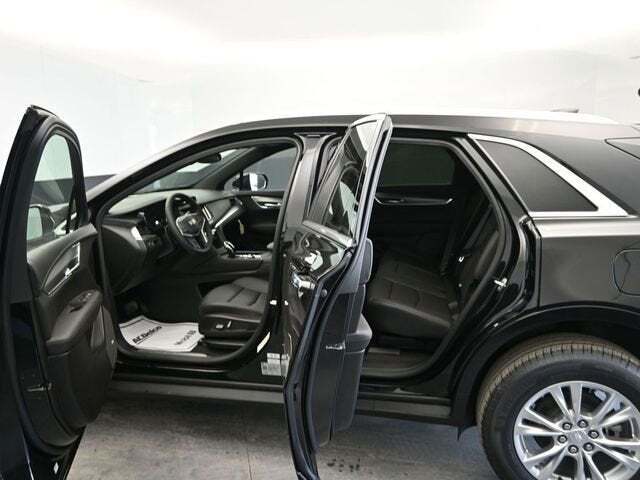 2025 Cadillac XT5 Luxury