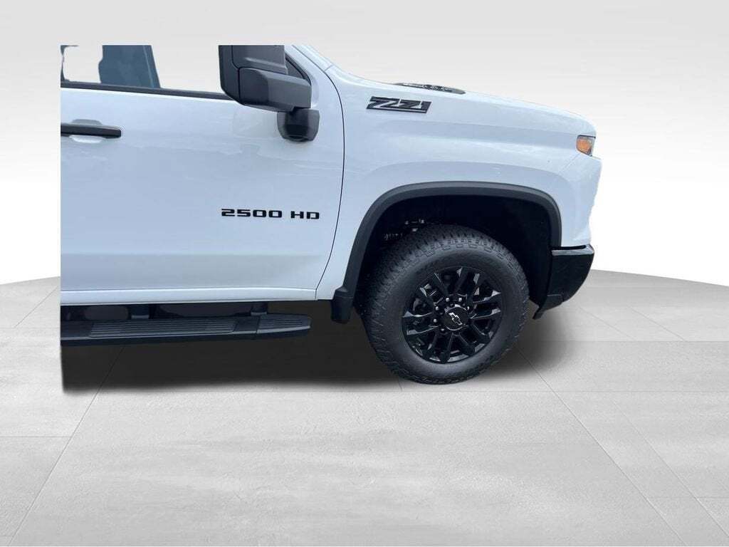 2025 Chevrolet Silverado 2500HD Custom