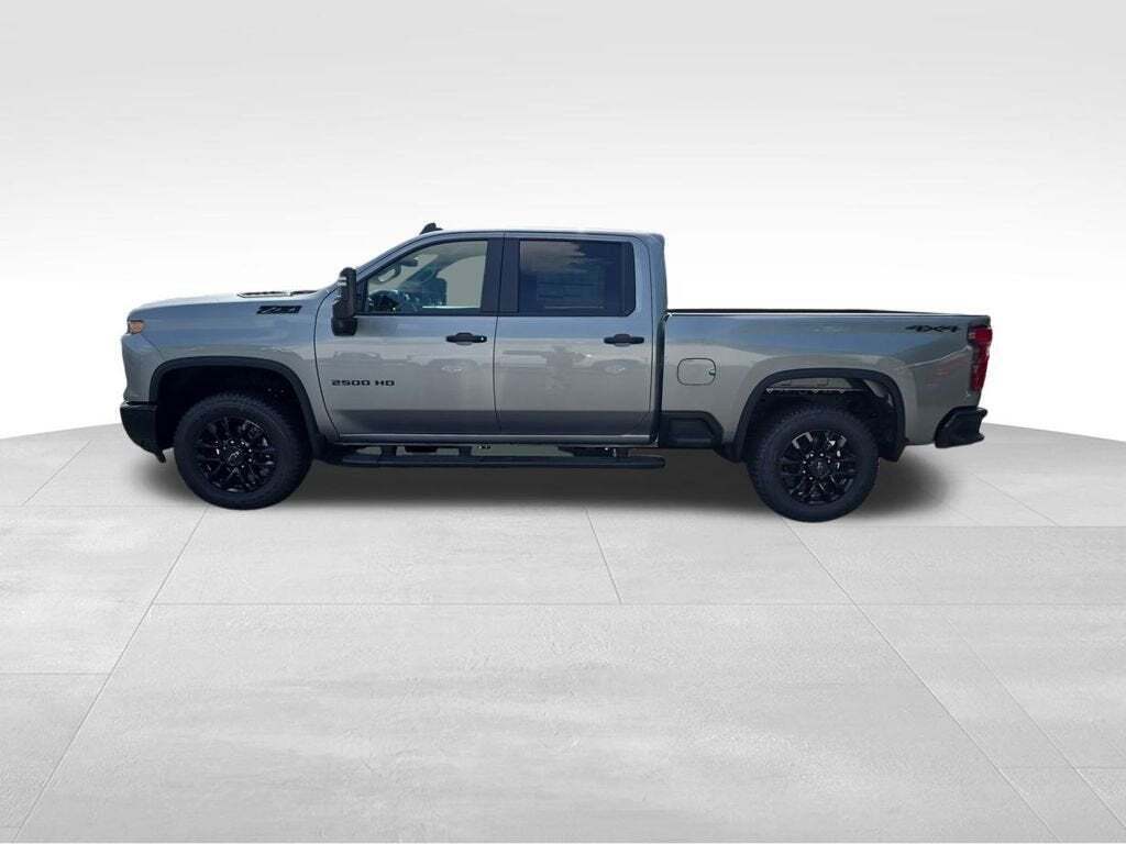 2025 Chevrolet Silverado 2500HD Custom