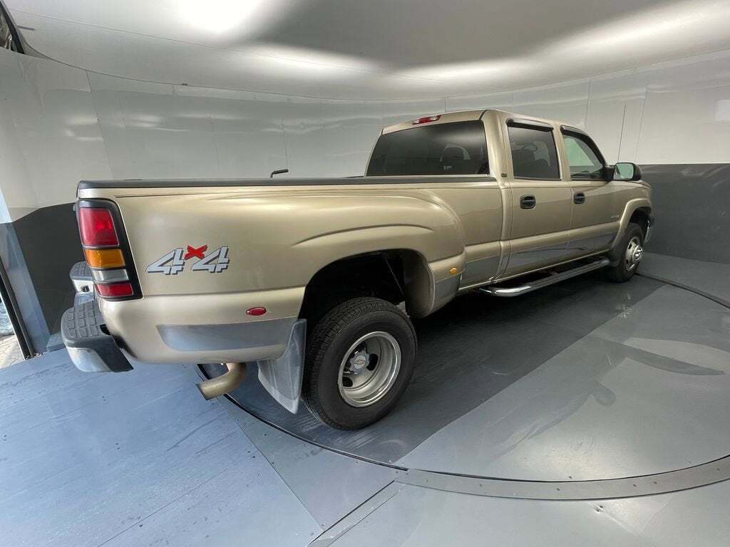 2005 Chevrolet Silverado 3500 LT