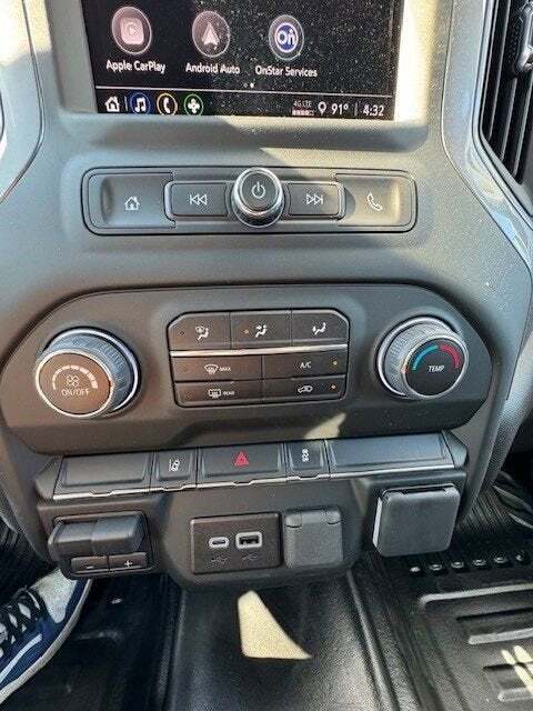 2024 Chevrolet Silverado 3500HD CC Work Truck