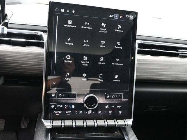 2025 GMC Sierra EV Denali