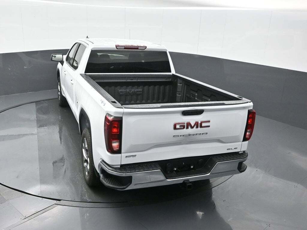 2025 GMC Sierra 1500 SLE