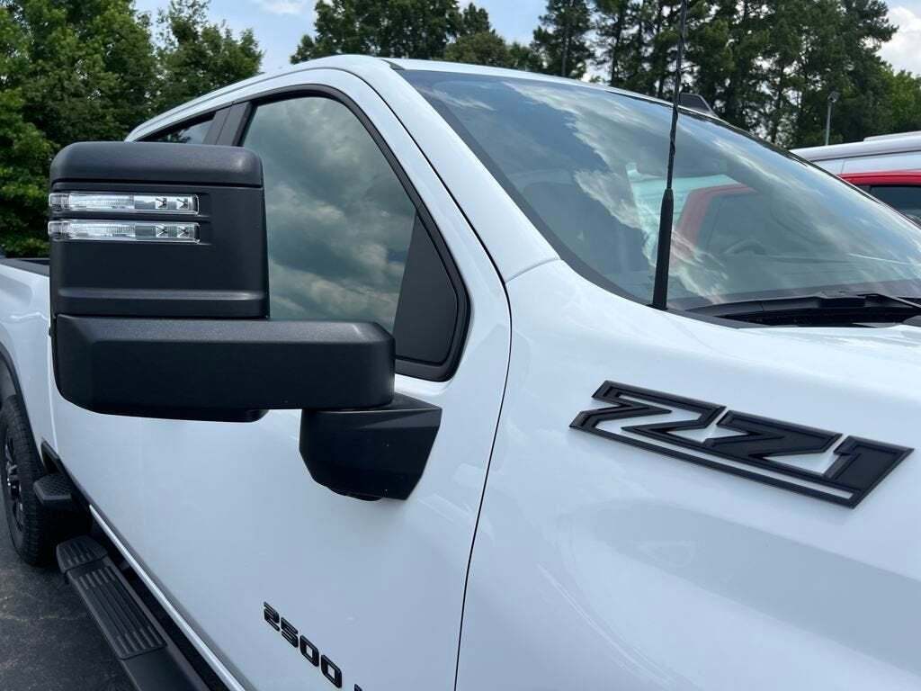 2025 Chevrolet Silverado 2500HD Custom