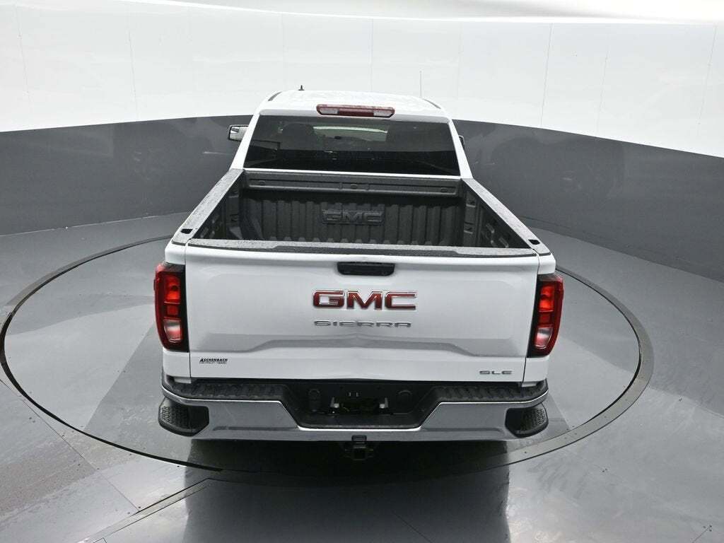 2025 GMC Sierra 1500 SLE
