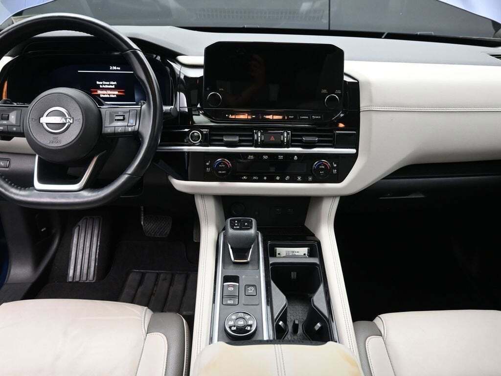 2022 Nissan Pathfinder Platinum