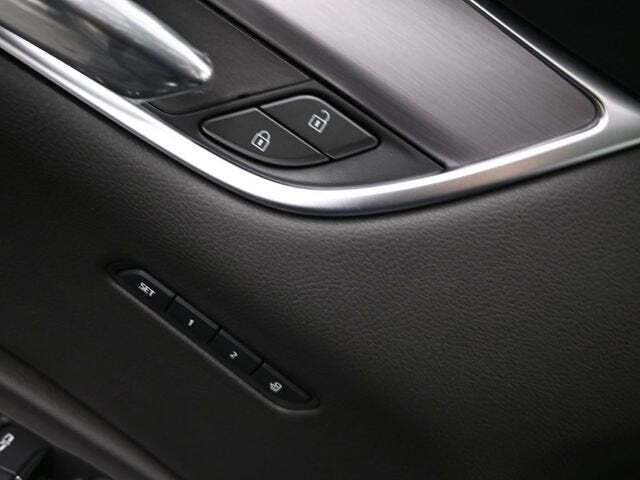 2025 Cadillac XT6 Luxury