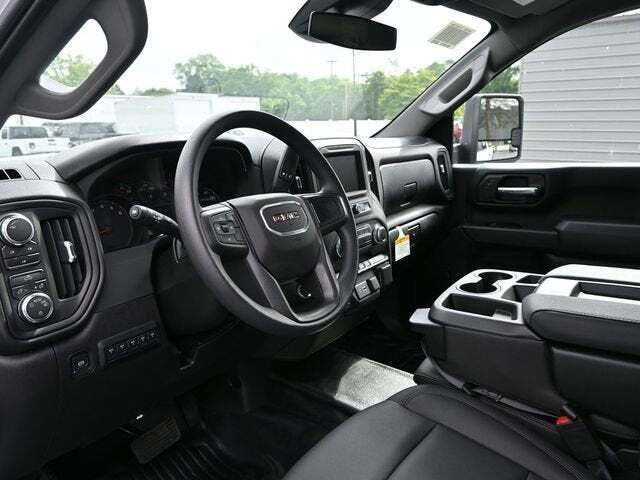 2025 GMC Sierra 2500HD Pro