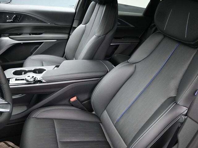 2026 Cadillac LYRIQ-V Base