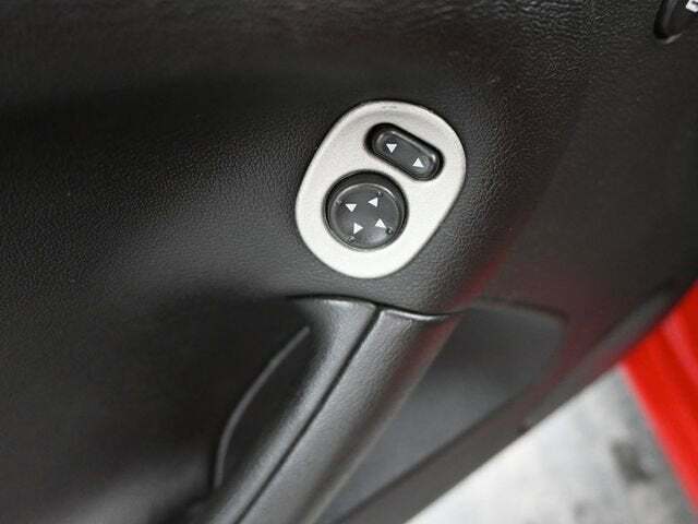 2007 Pontiac Solstice Base