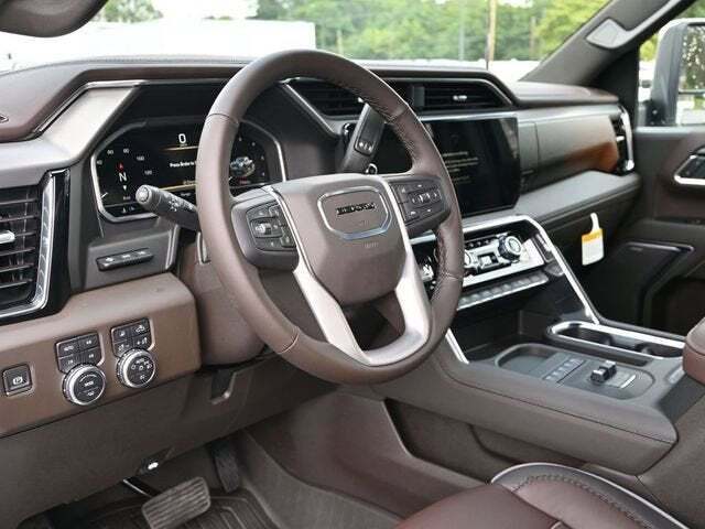 2025 GMC Sierra 2500HD Denali