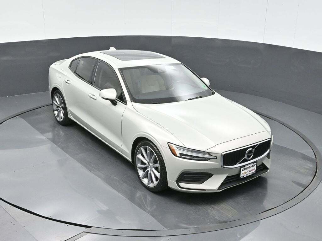 2019 Volvo S60 T5 Momentum