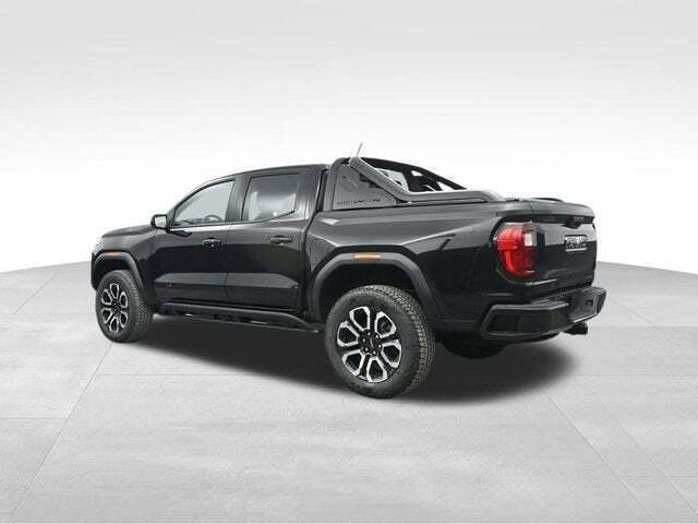 2025 GMC Canyon AT4