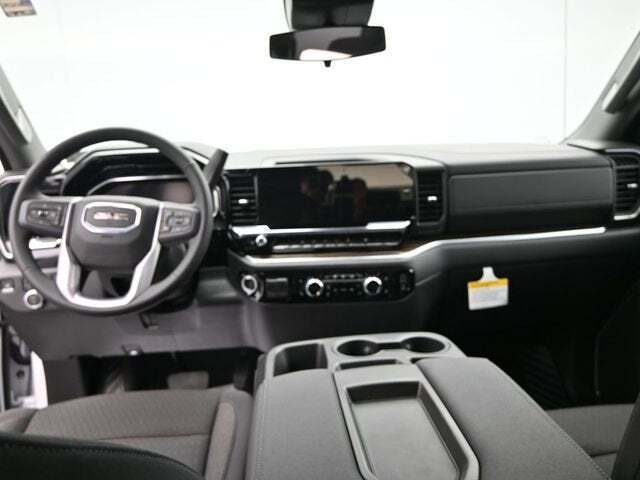 2025 GMC Sierra 1500 Elevation Standard