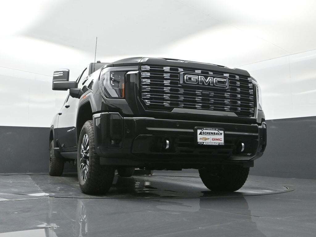 2025 GMC Sierra 2500HD Denali Ultimate