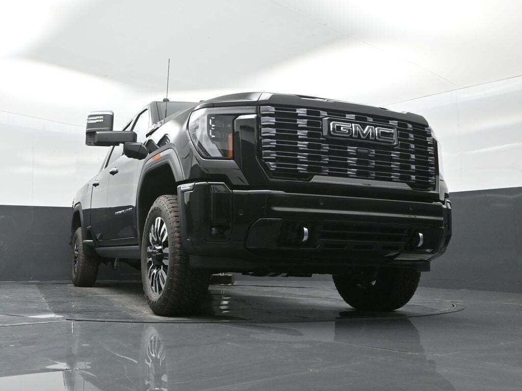 2025 GMC Sierra 3500HD Denali Ultimate