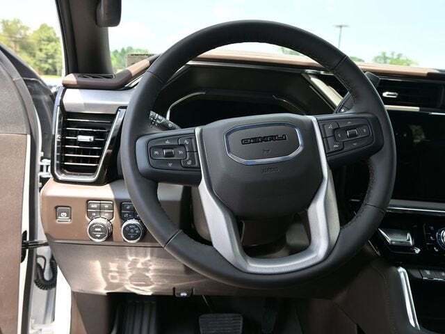 2025 GMC Sierra 2500HD Denali