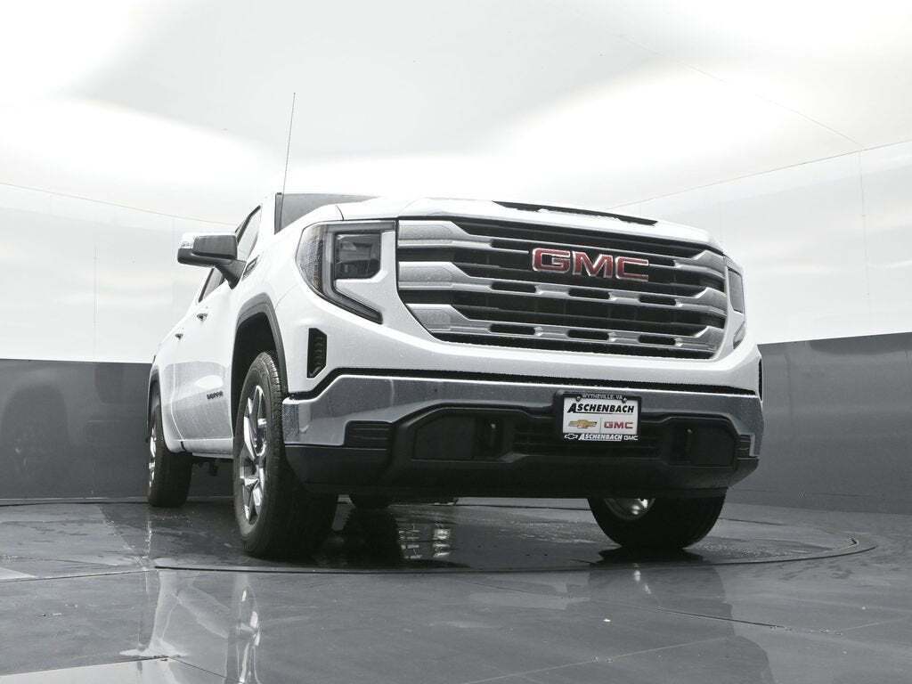 2025 GMC Sierra 1500 SLE