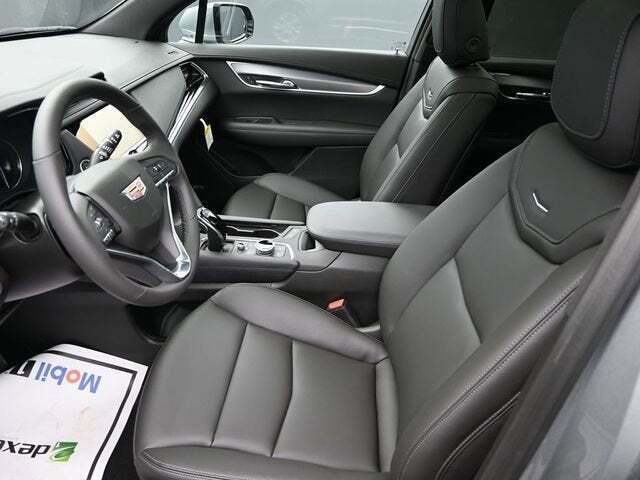 2025 Cadillac XT6 Luxury