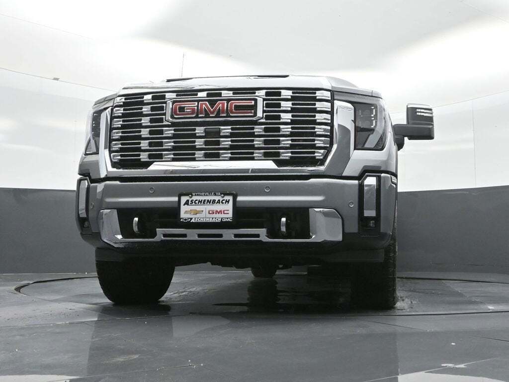 2025 GMC Sierra 2500HD Denali