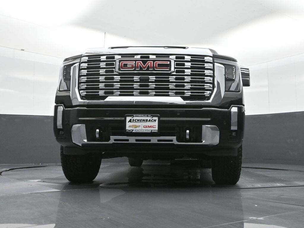 2025 GMC Sierra 2500HD Denali